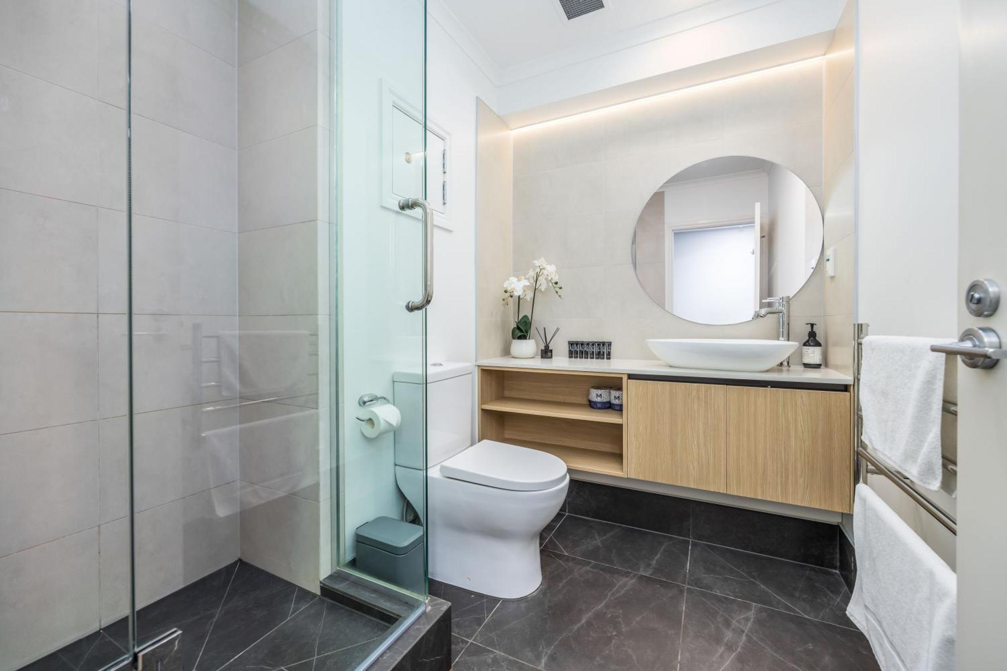 Highrise Studio Apartment W/ Ac, Pool & Gym In Auckland Cbd Bagian luar foto